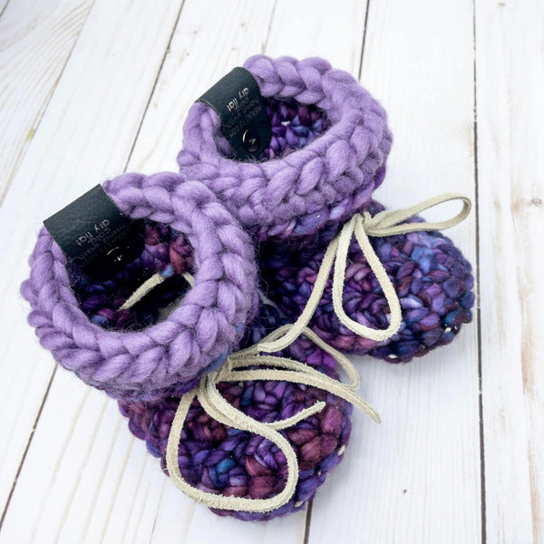 Zarsamora Luxury Crochet Baby Booties