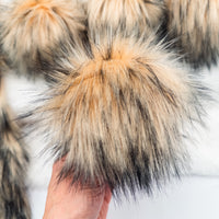 Blonde Arctic Husky Lux Faux Fur Quick Connect Pom Pom