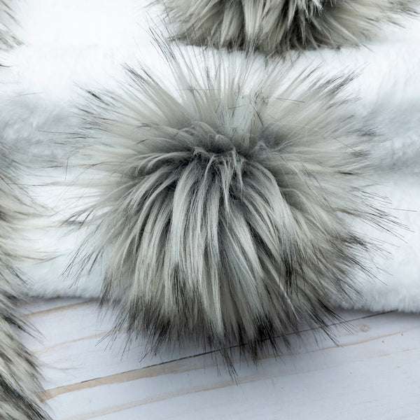 Gray Timberwolf Lux Faux Fur Quick Connect Pom Pom