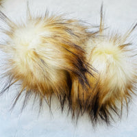 Toasted Marshmallow Lux Faux Fur Quick Connect Pom Pom